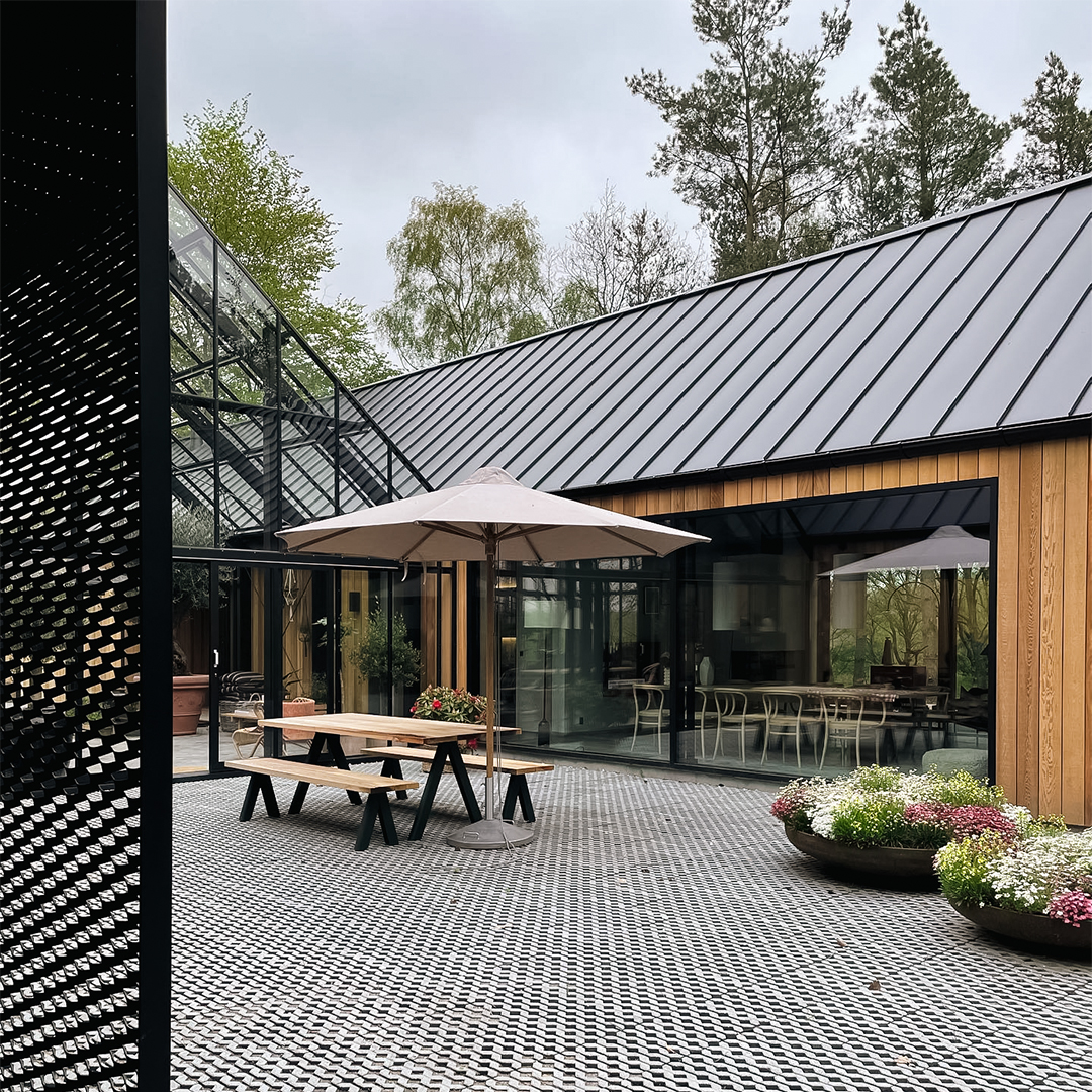 Areco Profiles-The Nordic Barnhouse Project-4.jpg